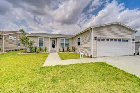 9024 Fairway Loop, Dade City, FL 33525