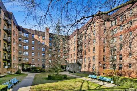 2260 Burnett St, Brooklyn, NY 11229