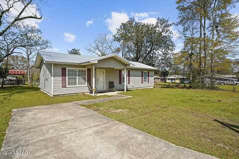 792 2nd Street, Chipley, FL 32428