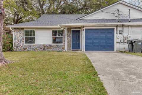 5838 Princeton Dr, Pensacola, FL 32526