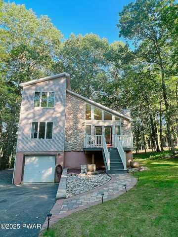 445 Hyland Drive, East Stroudsburg, PA 18301