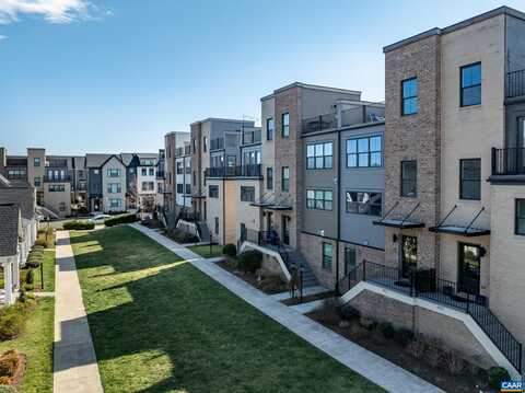 405 FENNEL RD, CROZET, VA 22932