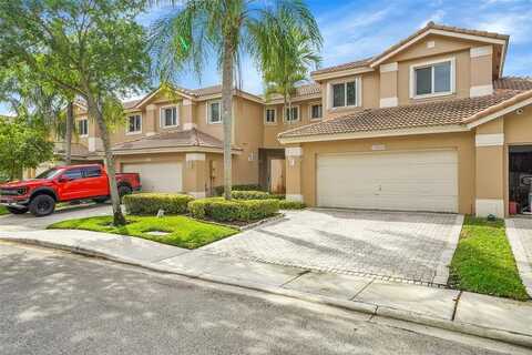 15830 SW 12th St, Pembroke Pines, FL 33027