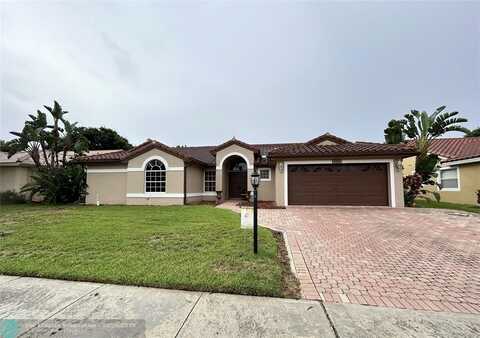 9399 Lake Serena Dr, Boca Raton, FL 33496