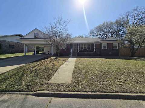 11 S Avalon Dr, North Little Rock, AR 72118