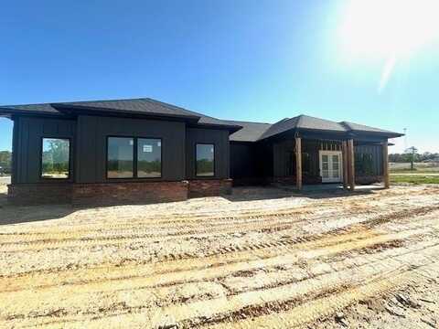 1049 Duke Drive, Bauxite, AR 72011