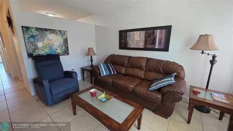 15610 NE 6th Ave, Miami, FL 33162
