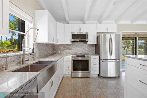 2624 Okeechobee Ln, Fort Lauderdale, FL 33312