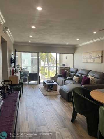 236 Castlewood Dr, North Palm Beach, FL 33408