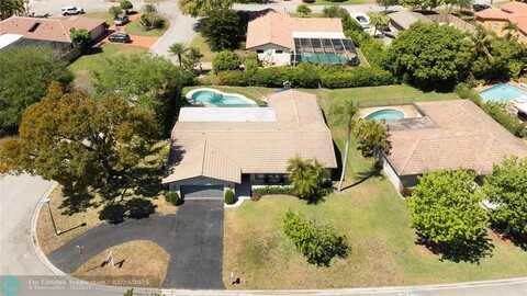2700 NW 83rd Ter, Coral Springs, FL 33065