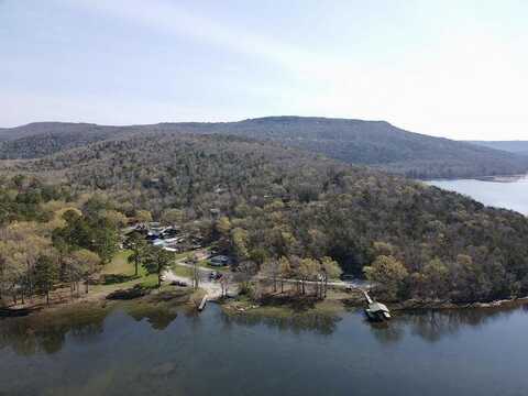 56 Mountain Street, Stevenson, AL 35772