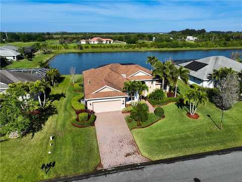 1155 South Lakes Way SW, Vero Beach, FL 32968