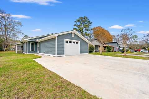 207 Fox Ln., Murrells Inlet, SC 29576