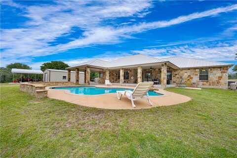 128 Emerald Drive, Floresville, TX 78114
