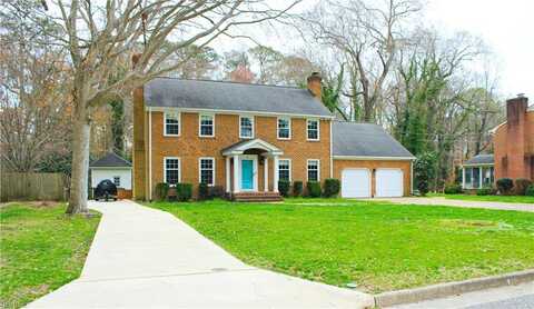 4 Willis Drive, Newport News, VA 23606