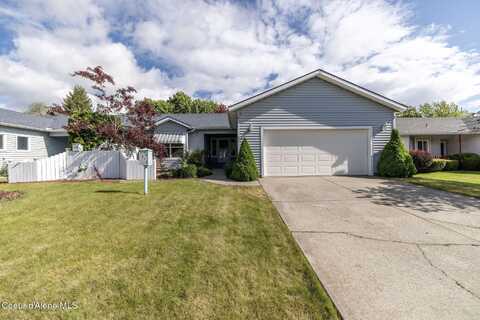 1385 W WOODLAWN DR, Hayden, ID 83835