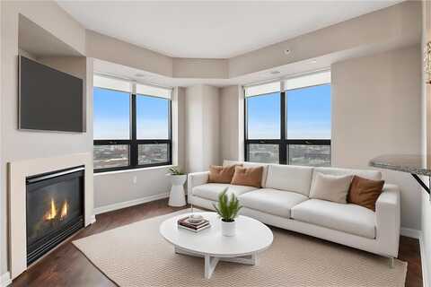 500 E Grant Street, Minneapolis, MN 55404