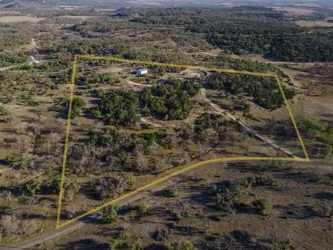 482 Tonkawa Trail, Fredericksburg, TX 78624