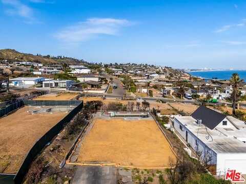 3808 Castlerock Rd, Malibu, CA 90265