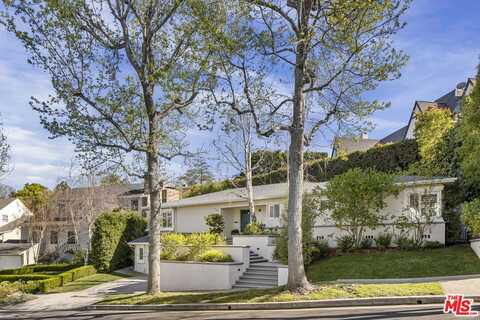678 Loring Ave, Los Angeles, CA 90024