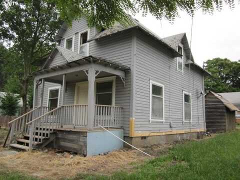 1725 SE MILL ST, Roseburg, OR 97470