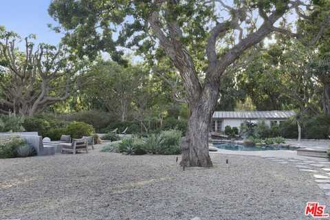 6715 Fernhill Dr, MALIBU, CA 90265