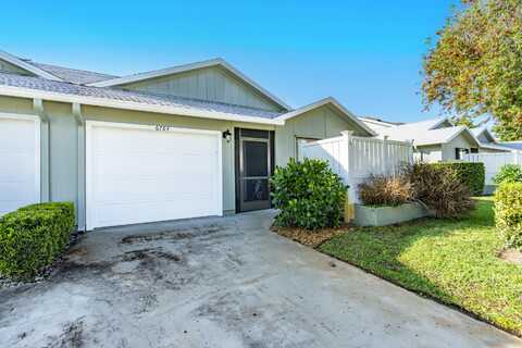 6784 SE Yorktown Drive, Hobe Sound, FL 33455