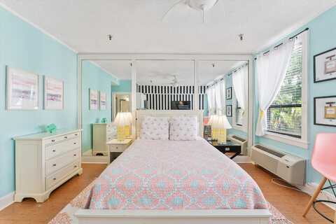 235 Sunrise Avenue, Palm Beach, FL 33480