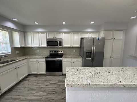 1429 SW 25th Way, Boynton Beach, FL 33426