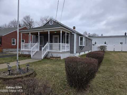 25 Highland Avenue, Colonie, NY 12205
