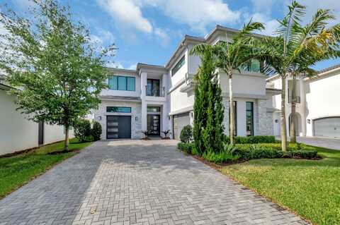 9168 Benedetta Place, Boca Raton, FL 33496