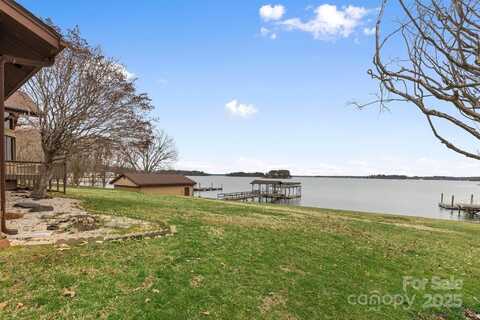 167 Points End Drive, Mooresville, NC 28117