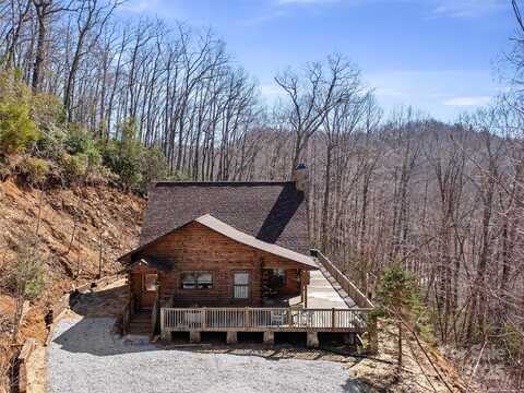 91 Golden Trout Drive, Spruce Pine, NC 28777