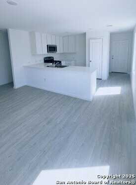 7607 Aston Peak, San Antonio, TX 78253