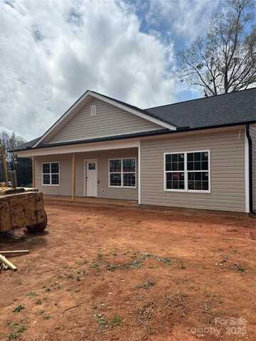231 Hampton Street S, Jefferson, SC 29718