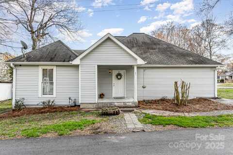 201 Tuckaseege Road, Mount Holly, NC 28120
