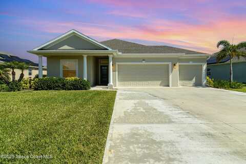 8331 Laguna Circle, Micco, FL 32976