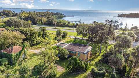 1632 Water Drive NE, Palm Bay, FL 32905