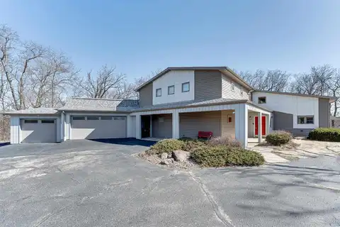 5416 N County Road H, Janesville, WI 53548