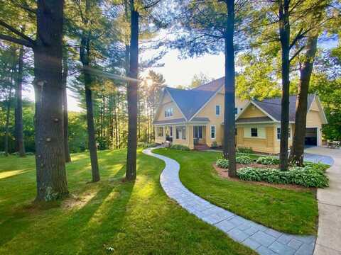 8462 Arbor Trace Drive, Verona, WI 53593