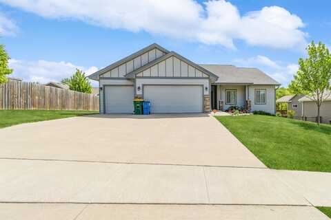 902 N Kenwood Boulevard, Indianola, IA 50125