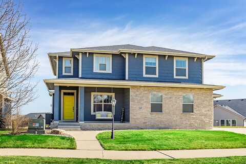 3657 Berkshire Parkway, Clive, IA 50325