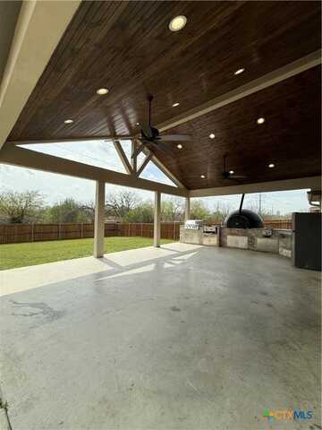 1415 E Calhoun Avenue, Temple, TX 76501