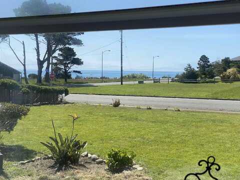 745 Taylor, Crescent City, CA 95531