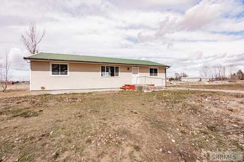 77 4000 E, Rigby, ID 83442