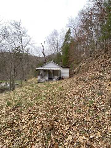 161 Daniels Road, Bandy, VA 24602