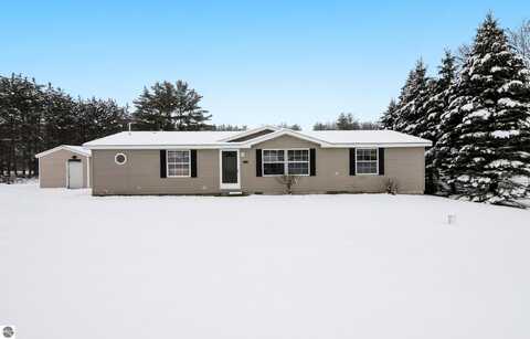 7116 S M-88, Bellaire, MI 49615