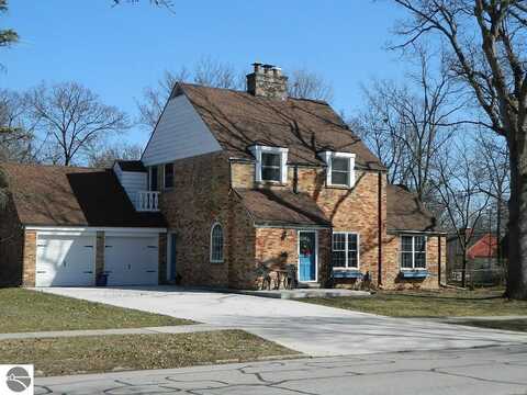 611 S Kinney Avenue, Mount Pleasant, MI 48858