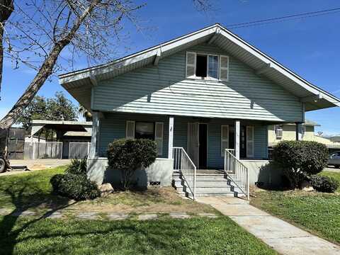 578 W Belleview Avenue, Porterville, CA 93257