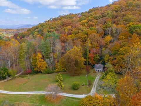 366 Newman Rd, Franklin, NC 28734